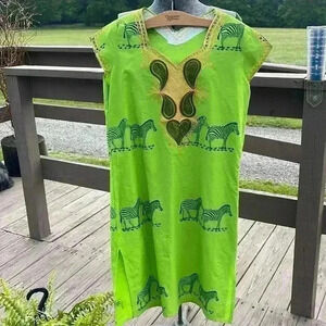Women’s handmade African dress. Size small. This dress came from Africa.